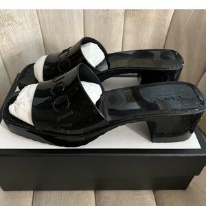 💥💥 Gucci Jelly Slide Sandals ! 💥💥